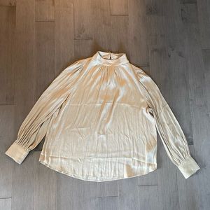 Medium Champagne H&M Satin Blouse